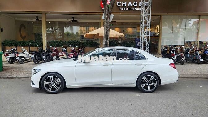E250 Facelift 2018 full bảo dưỡng giá sale