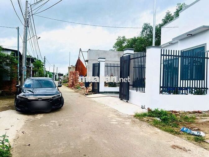 90m2 đất đường nhựa 7m thông, trung tâm Xã Đồi 61, ngay ĐT 777