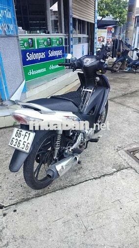 Suzuki Axelo 125 Xanh trắng Zin Trầy xước