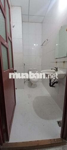CHÍNH CHỦ CHO THUÊ PHÒNG 2TR5 NGAY CHỢ LẠC QUANG 