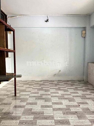 BÁN GẤP CHUNG CƯ MẶT TIỀN TẦNG TRỆT KINH DOANH ĐĨNH 61M2