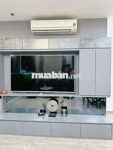 Căn hộ 18T Lê Văn Lương 102m2 3PNKK, tặng full NT, view đẹp, slot ô tô