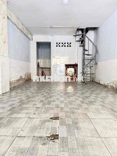BÁN GẤP CHUNG CƯ MẶT TIỀN TẦNG TRỆT KINH DOANH ĐĨNH 61M2