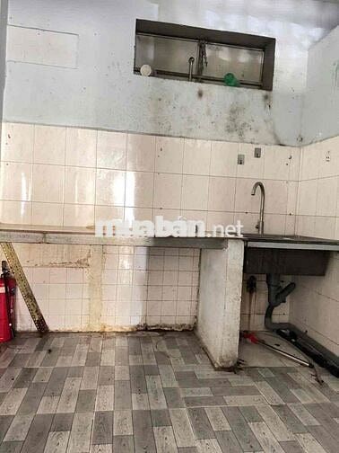 BÁN GẤP CHUNG CƯ MẶT TIỀN TẦNG TRỆT KINH DOANH ĐĨNH 61M2