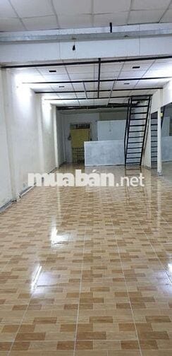 Cho thuê nhà hẻm nguyên căn 2 mặt tiền, 1 trệt xuyên suốt + 1 lửng