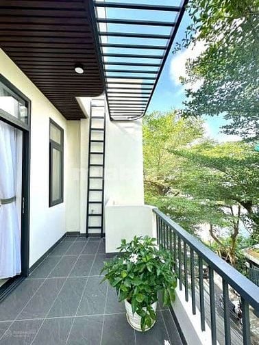 Bán gấp căn 5,5 tỷ đường Nguyễn Ảnh Thủ, Quận 12 diện tích 65 m2 