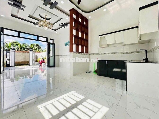 BÁN GẤP CĂN CẤP 4 ĐỂ SANG MỸ ĐỊNH CƯ