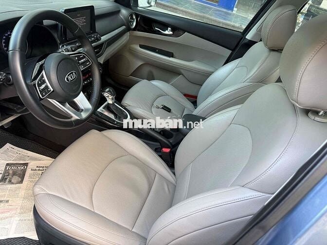 Kia Cerato 2019 1.6 Luxury Xám