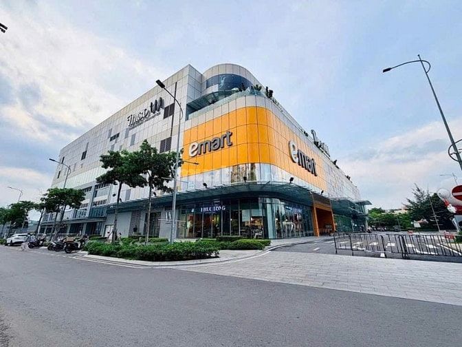 NGỘP BANK chỉ 10 tỷ xíu có nhà 5L HXH 1 trục Quang Trung 88m2 có T.máy