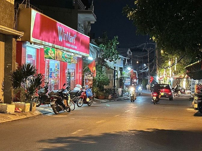 NGỘP BANK chỉ 10 tỷ xíu có nhà 5L HXH 1 trục Quang Trung 88m2 có T.máy