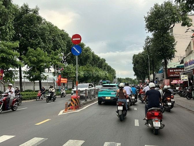 NGỘP BANK chỉ 10 tỷ xíu có nhà 5L HXH 1 trục Quang Trung 88m2 có T.máy
