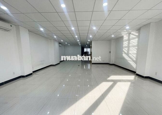  CHO THUÊ VĂN PHÒNG 75M² SÀN TRỐNG ĐẸP GIÁ 14 TRIỆU - VẠN PHÚC CITY