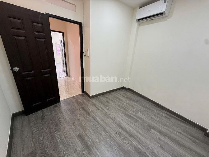 HH 70TR Chính chủ bán nhà khu Phan Xích Long 3 phòng ngủ