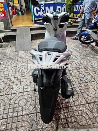 Honda SH125i ABS 2026 Bạc 2000 km