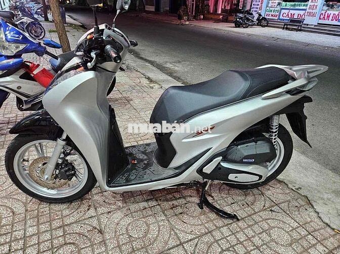 Honda SH125i ABS 2026 Bạc 2000 km