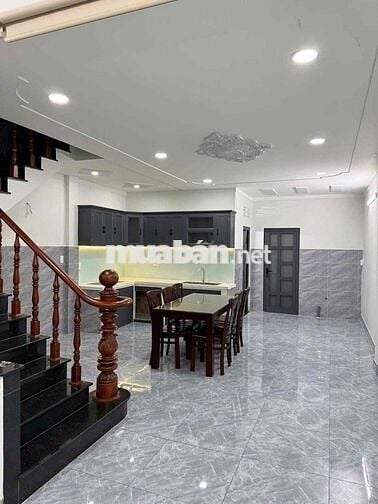 cho thuê nhà mới 100% gần siệu thị Go - Sân oto