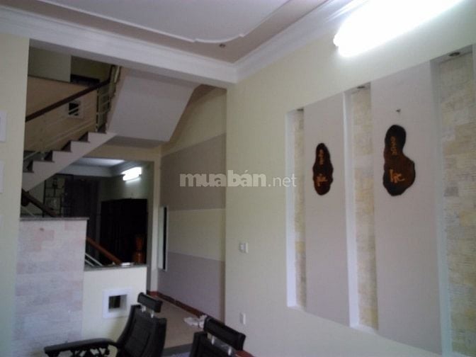Nhà mặt tiền cho thuê, thuận tiện mở Văn phòng, Trung tâm dạy kèm,..