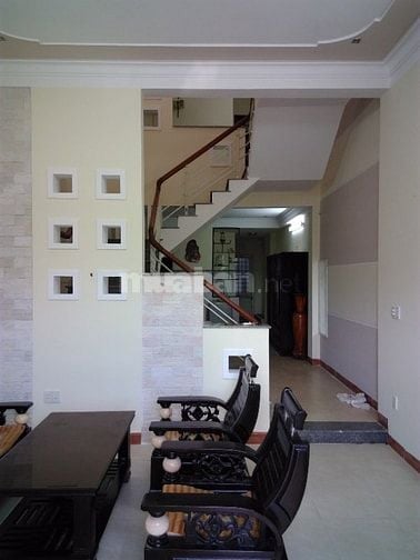 Nhà mặt tiền cho thuê, thuận tiện mở Văn phòng, Trung tâm dạy kèm,..
