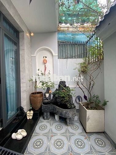 NHÀ 3 TẦNG GẦN Q7 - HUỲNH TẤN PHÁT - NHÀ BÈ 100M²- CHỈ 5,9 TỶ
