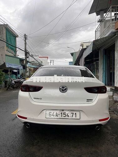 Mazda Mazda 3 2022 Deluxe Trắng 70000 km