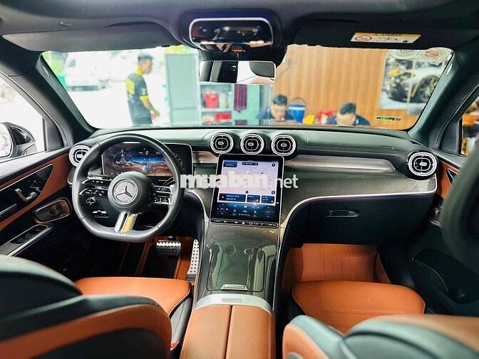 Mercedes-Benz GLC 300 4MATIC X254 2023 Đen