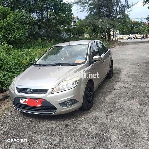 Ford Focus 2012 Số sàn Vàng cát 5 chỗ