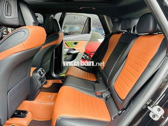 Mercedes-Benz GLC 300 4MATIC X254 2023 Đen
