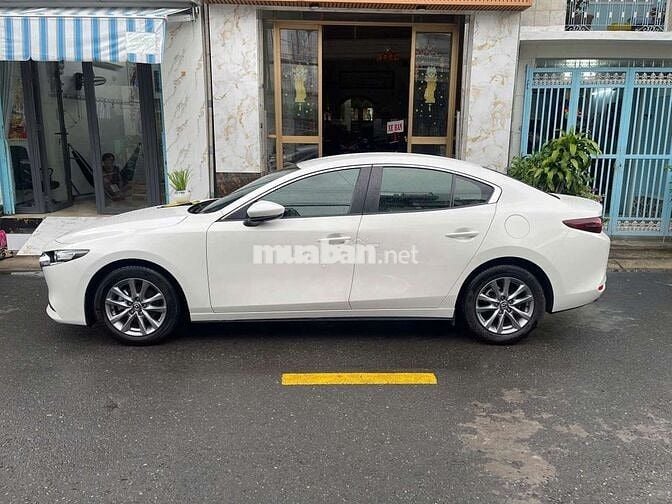 Mazda Mazda 3 2022 Deluxe Trắng 70000 km