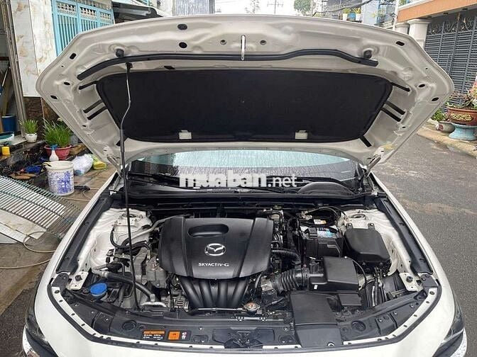 Mazda Mazda 3 2022 Deluxe Trắng 70000 km