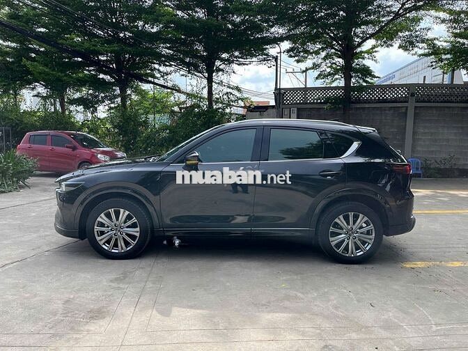 MAZDA CX5 2.0 PREMIUM EXCLUSIVE 2025 LƯỚT 11.000KM