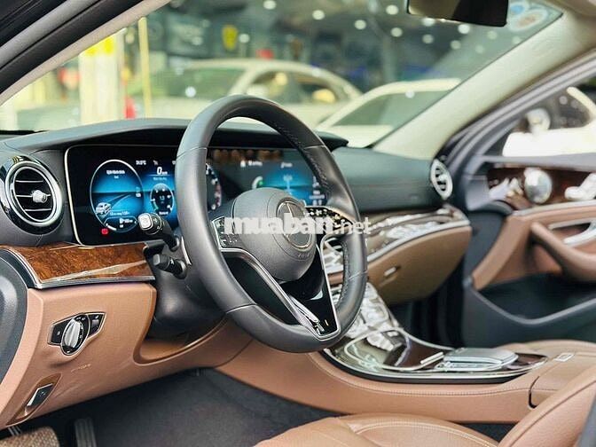 Mercedes-Benz E 200 Exclusive 2021 Đen Tự động