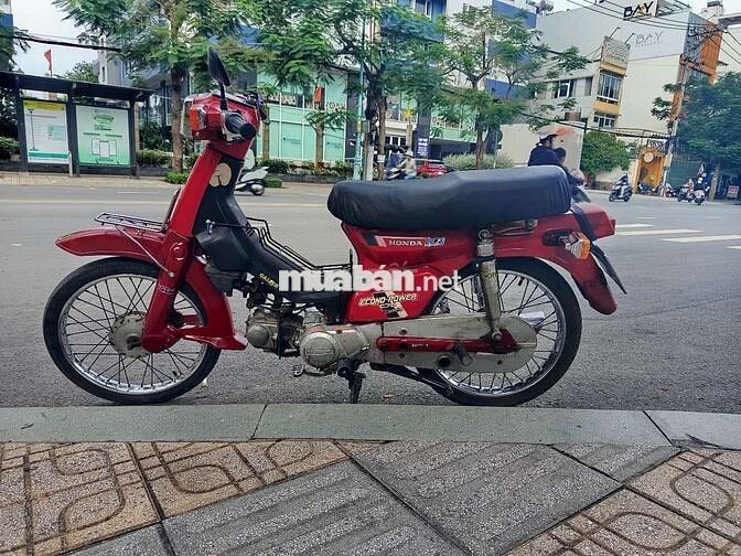 cần bán xe cúp đi cafe hàng ngày.