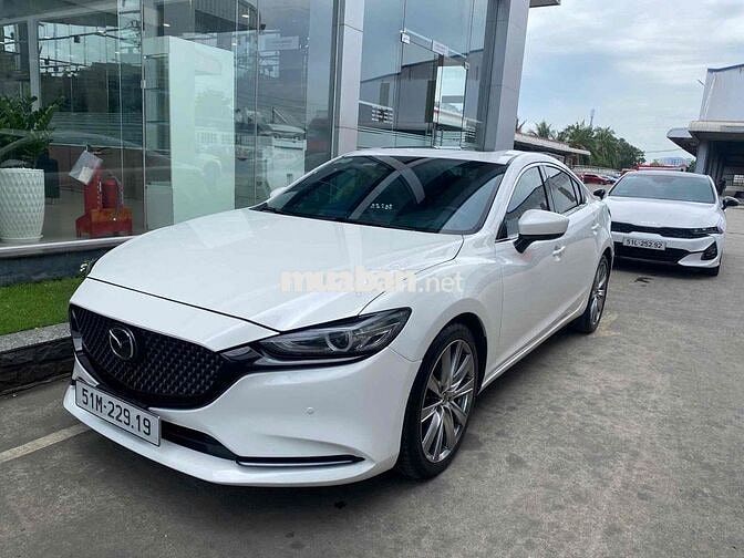 Mazda Mazda 6 2.5 Trắng 5 chỗ