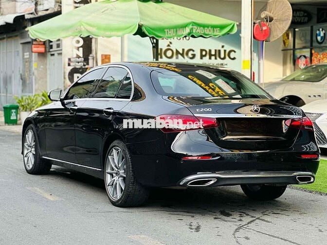 Mercedes-Benz E 200 Exclusive 2021 Đen Tự động