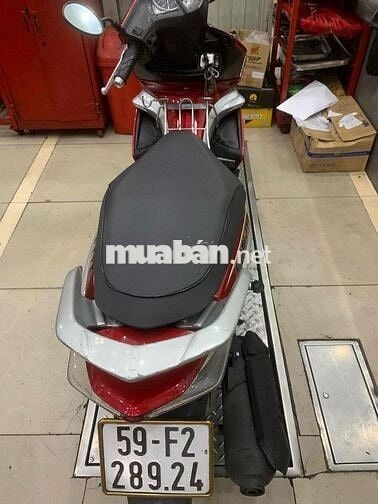 Honda Air Blade 2010 màu Đỏ