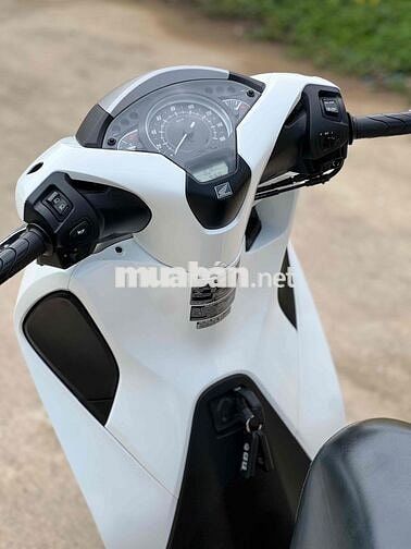 Honda SHVN 125cc 2019 Trắng, Đen, Bạc