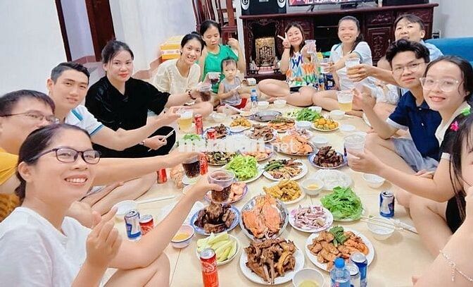 TUYỂN DỤNG 5 NHÂN VIÊN KINH DOANH ĐI LÀM NGAY