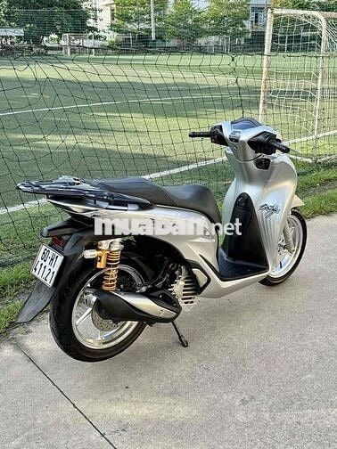Honda SHVN 150 CBS Bạc