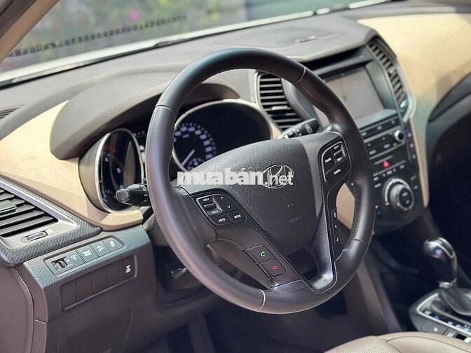 Hyundai Santafe 2018 2 cầu Bản Full Trắng