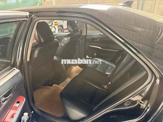 Toyota Camry 2.5Q 2013 màu đen