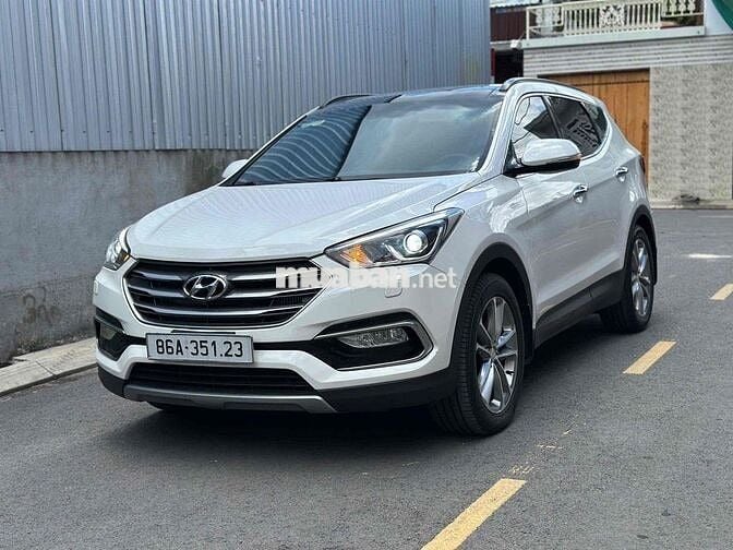 Hyundai Santafe 2018 2 cầu Bản Full Trắng