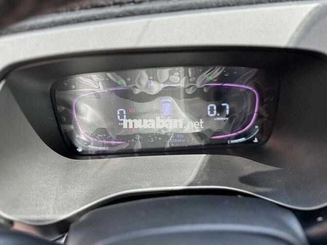 Kia Carens Luxury 2025 Màu đỏ