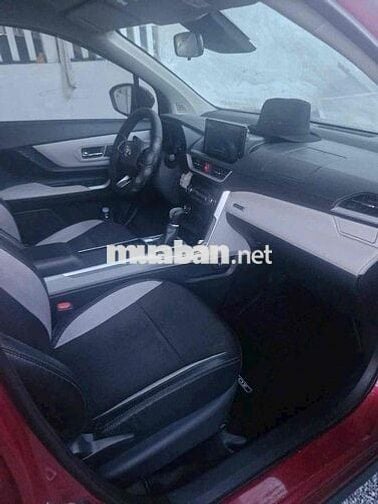 Toyota Veloz Top 2022 Đỏ 7 chỗ