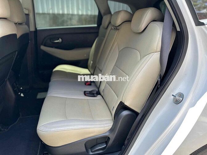 Kia Rondo 2018 Trắng Số tự động