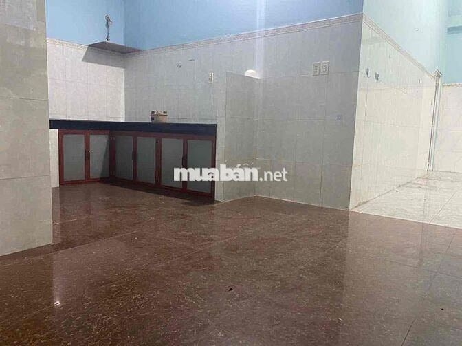 Nhà trệt 10*12; 1pn to sau căn mặt tiền đường lớn