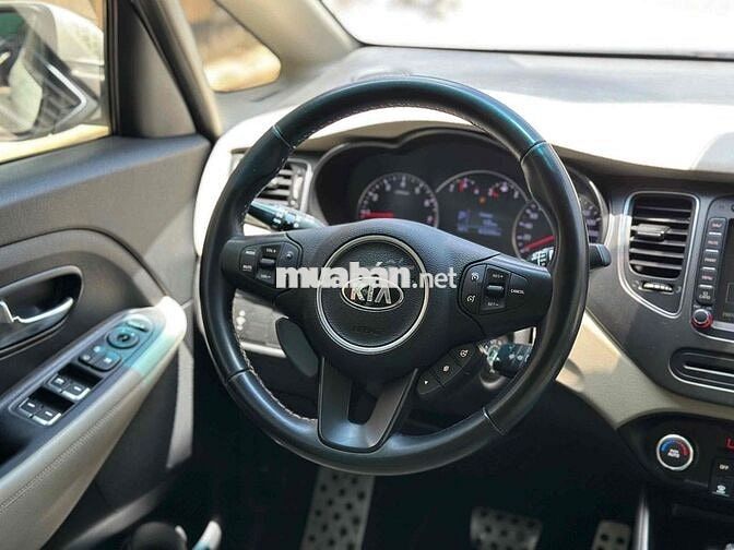 Kia Rondo 2018 Trắng Số tự động