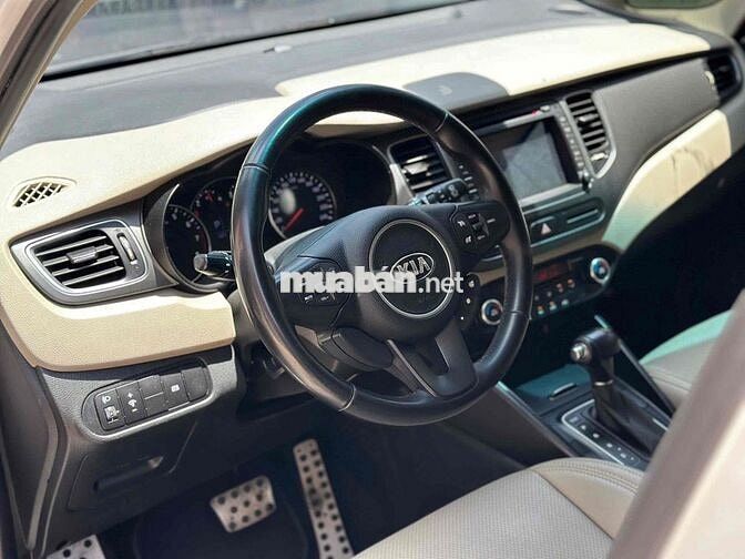 Kia Rondo 2018 Trắng Số tự động