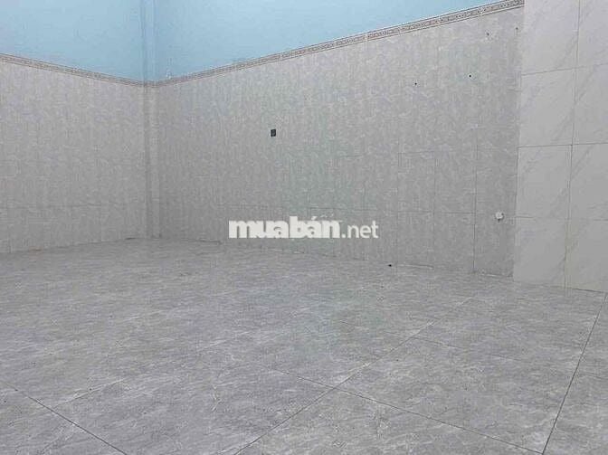 Nhà trệt 10*12; 1pn to sau căn mặt tiền đường lớn