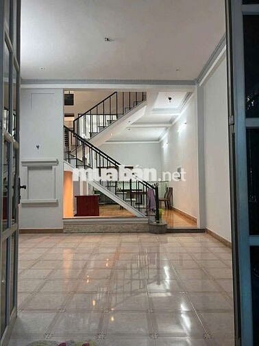 Nhà 1 Trệt 1 Lầu 2PN 3WC 5x16m Hẻm Lê Văn Lương Gần Lottlemart