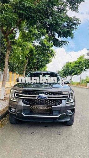 Ford Ranger XLT 2022 2.0 4x4 Tự động Xám